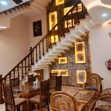 Amritam Palace A Luxury Ac Home Stay Ringas Екстер'єр фото