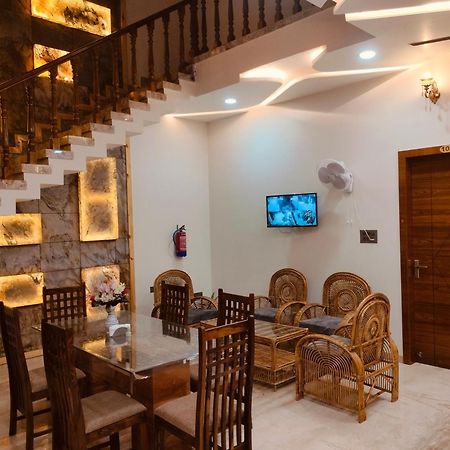 Amritam Palace A Luxury Ac Home Stay Ringas Екстер'єр фото