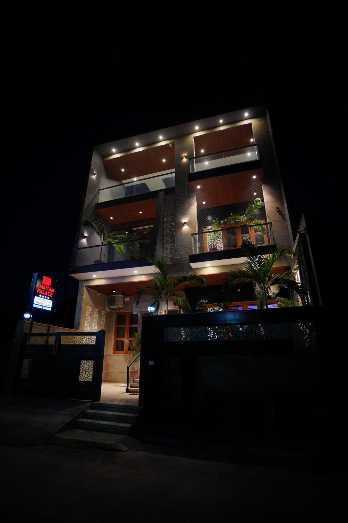Amritam Palace A Luxury Ac Home Stay Ringas Екстер'єр фото