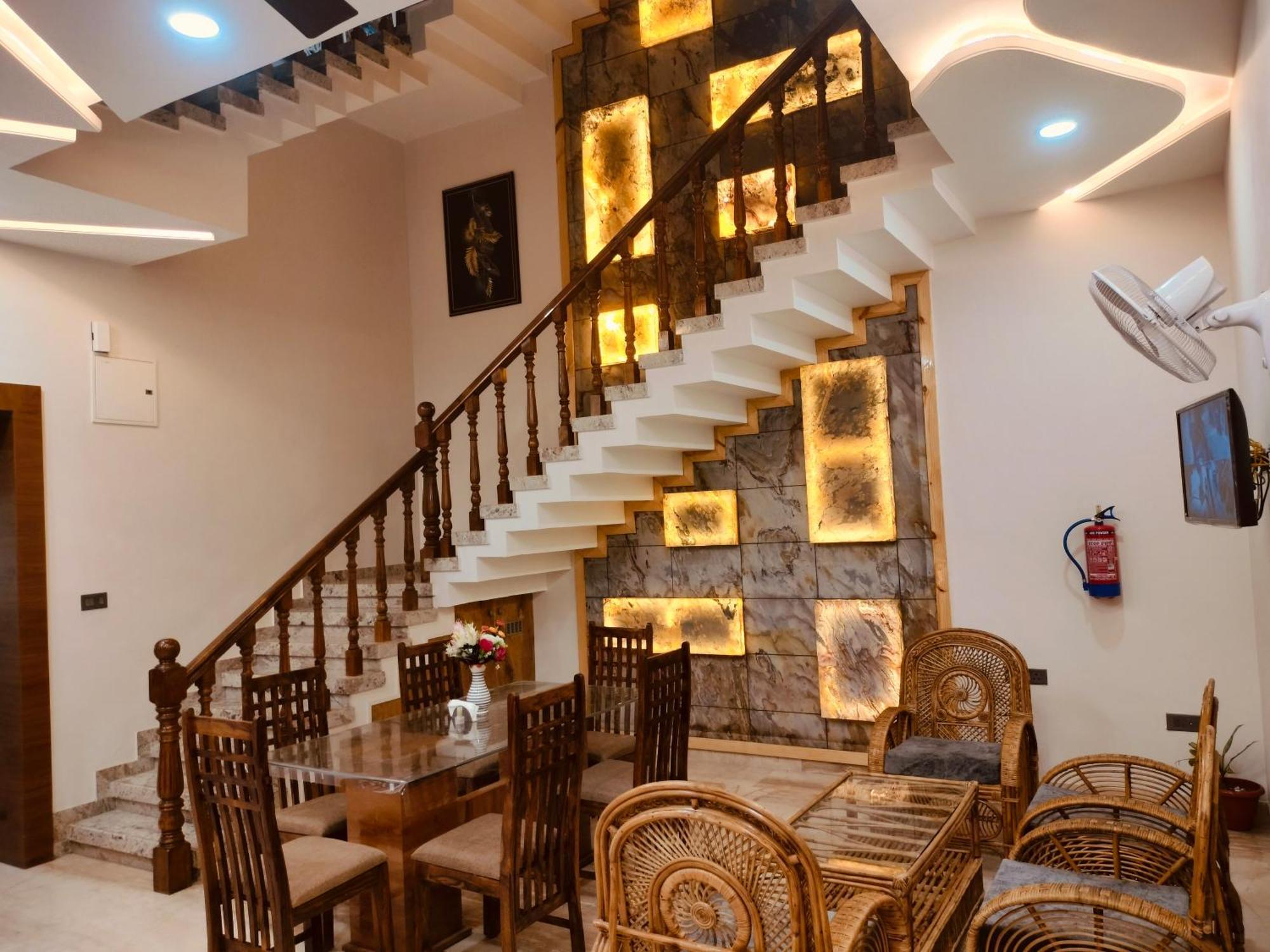 Amritam Palace A Luxury Ac Home Stay Ringas Екстер'єр фото