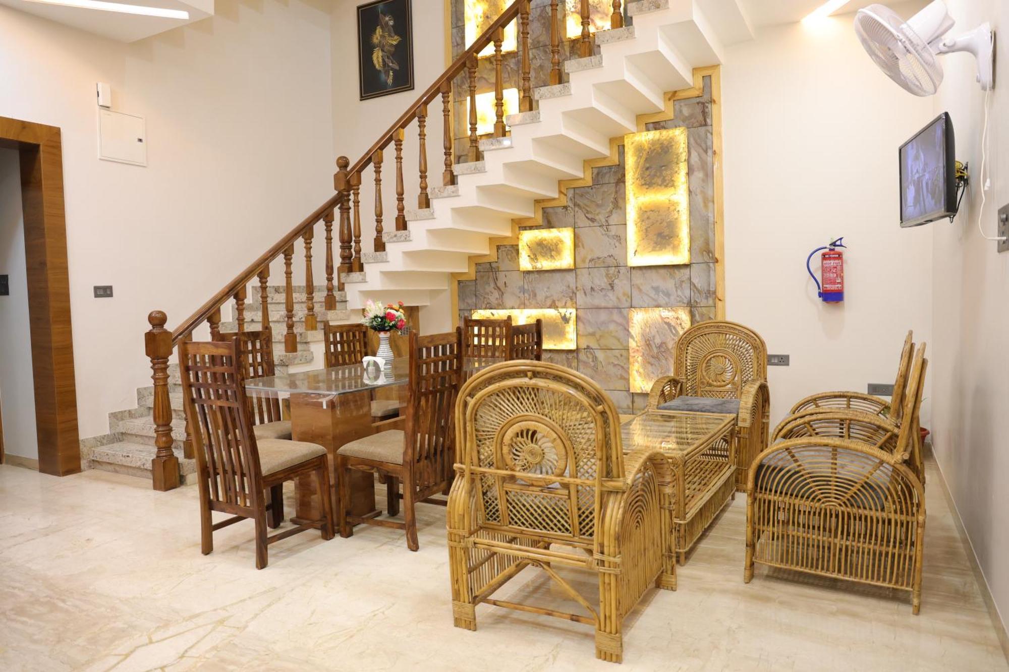 Amritam Palace A Luxury Ac Home Stay Ringas Екстер'єр фото