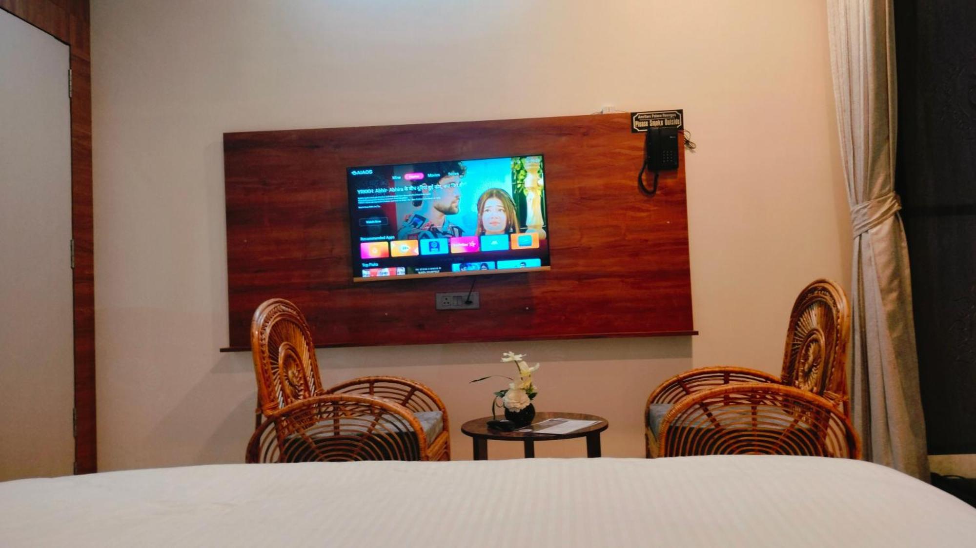 Amritam Palace A Luxury Ac Home Stay Ringas Екстер'єр фото